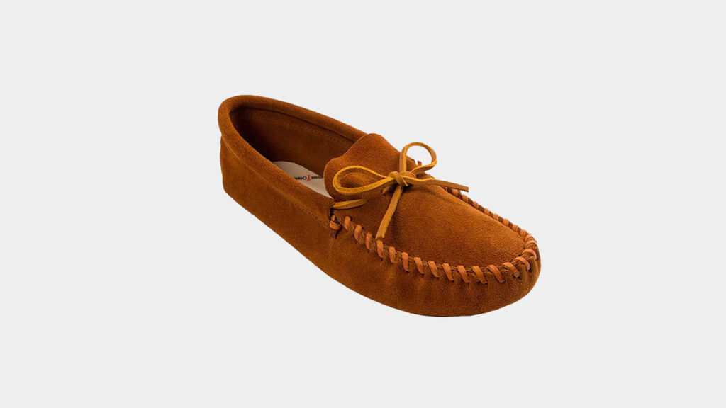 moccasin house slippers from minnetonka